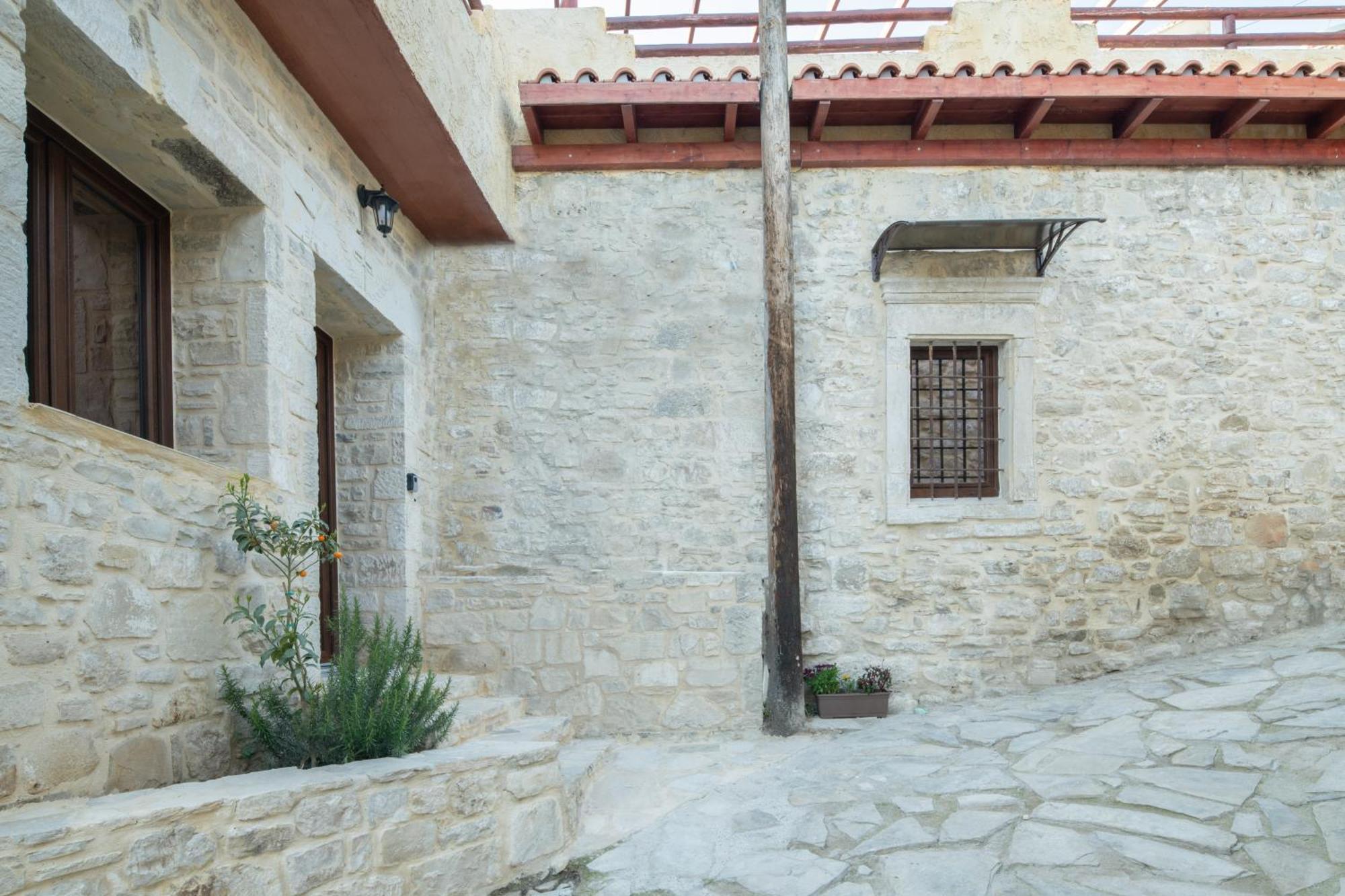 Ano Moulia Draganigo Luxury Stone Houses 40 Min From Matala מראה חיצוני תמונה
